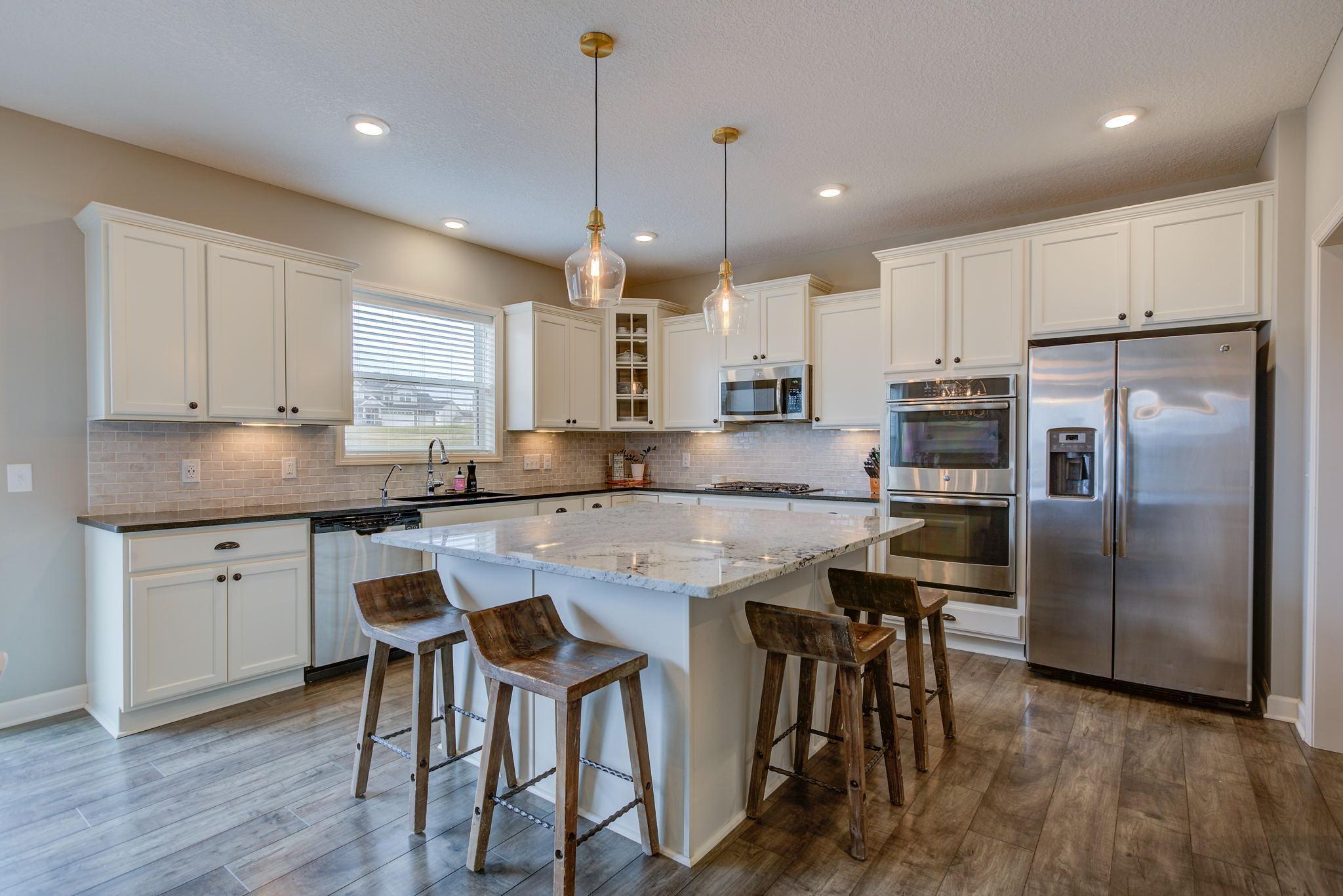 9557 Junco Road North Lake Elmo, MN 55042 - Photo 6 of 34