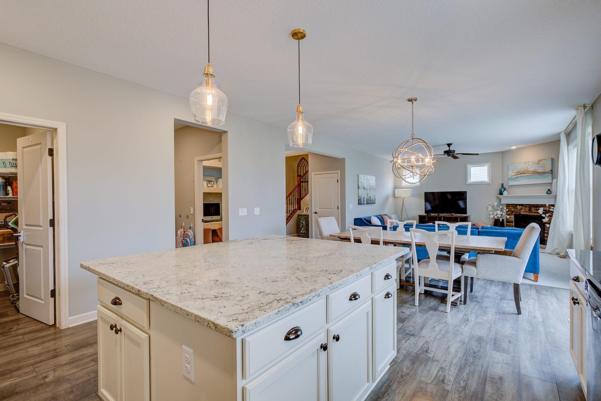 9557 Junco Road North Lake Elmo, MN 55042 - Photo 9 of 34