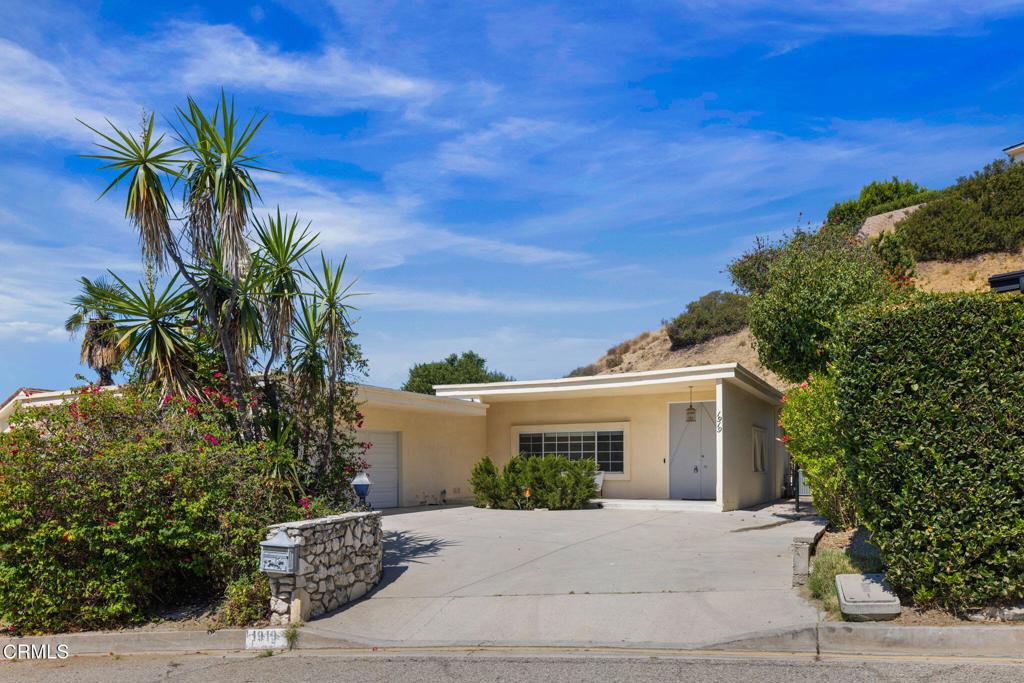 1919 Deermont Road Glendale, CA 91207 - Photo 52 of 57 002_Deermont 1919_by mrbarcelo