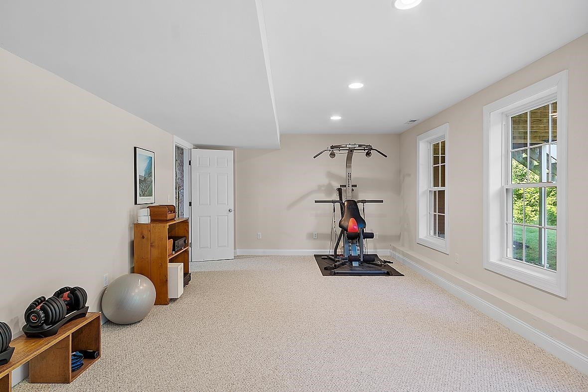 46 Ryan Farm Road Windham, NH 03087 - Photo 25 of 40