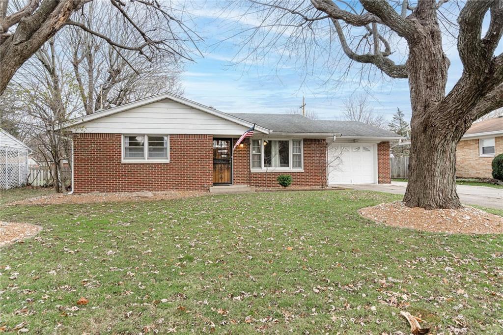 715 Howard Road Greenwood, IN 46142 - Photo 1 of 31 Gallery Image 1