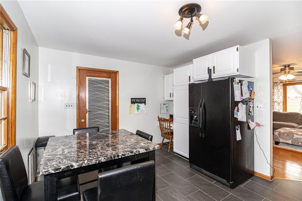 715 Howard Road Greenwood, IN 46142 - Photo 11 of 31 Gallery Image 11