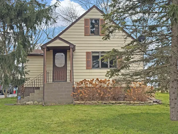 $230,000 | 1765 Glenwood Dyer Road, Lynwood, IL 60411