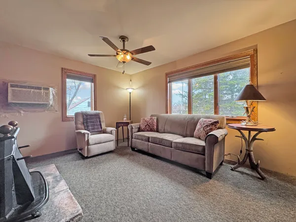 $230,000 | 1765 Glenwood Dyer Road, Lynwood, IL 60411