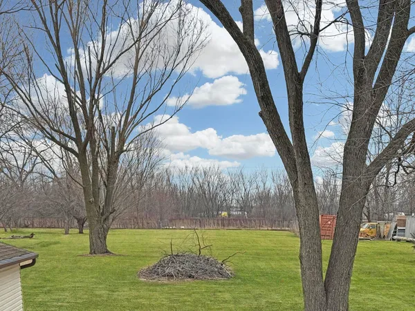 $230,000 | 1765 Glenwood Dyer Road, Lynwood, IL 60411