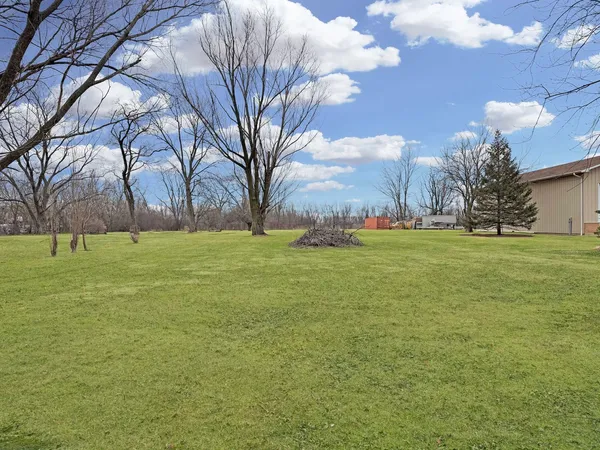 $230,000 | 1765 Glenwood Dyer Road, Lynwood, IL 60411