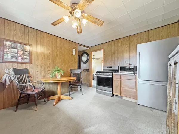 $230,000 | 1765 Glenwood Dyer Road, Lynwood, IL 60411