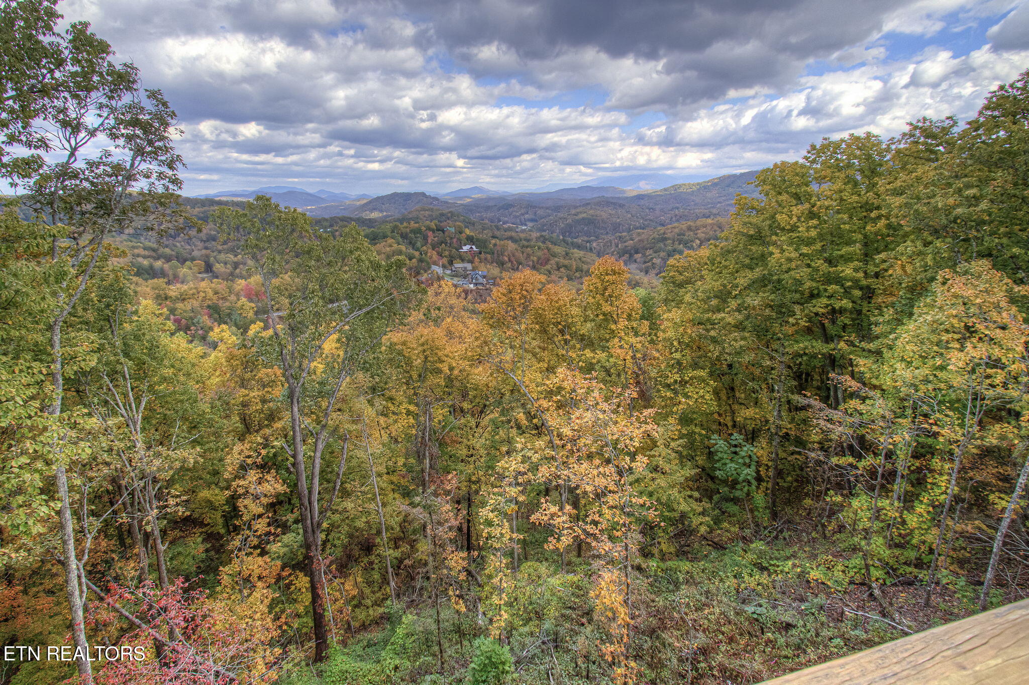 1821 Pinestand Ridge Way Sevierville, TN 37862 - Photo 55 of 58 IMG_0433
