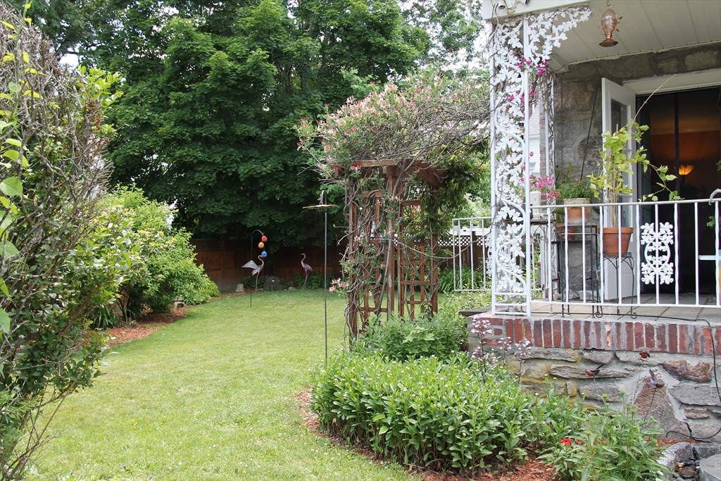 30 Marwood Road Worcester, MA 01602 - Photo 6 of 42