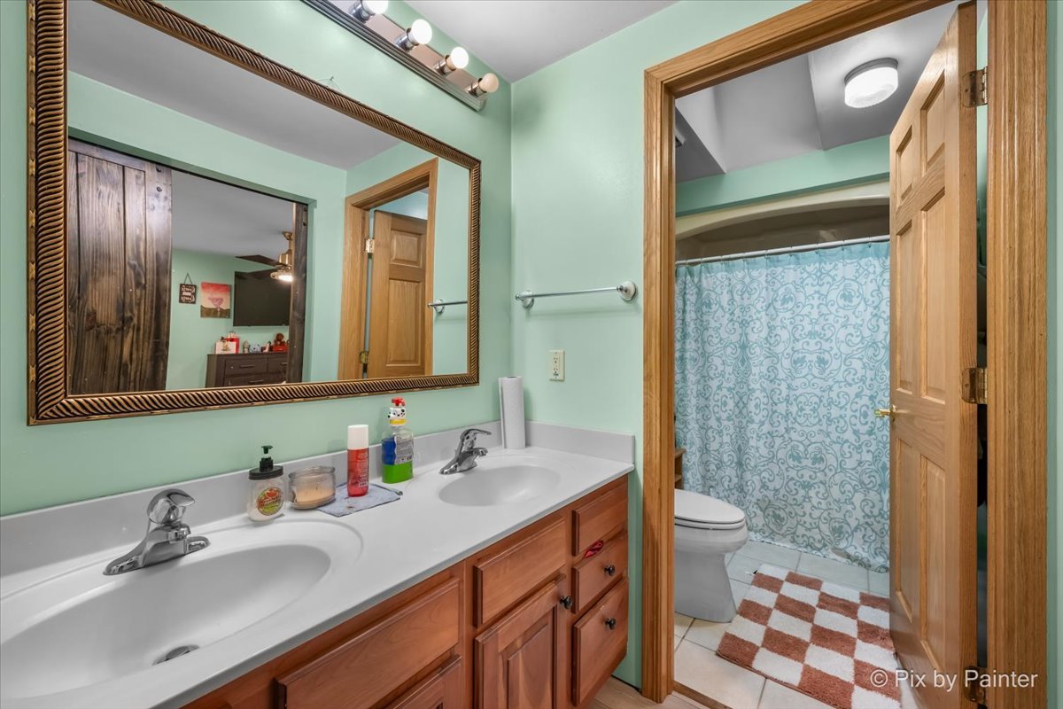 9416 Kemman Road Hebron, IL 60034 - Photo 11 of 40