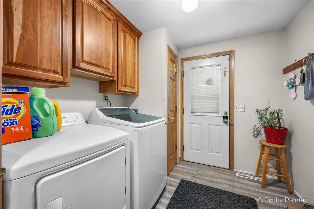 9416 Kemman Road Hebron, IL 60034 - Photo 17 of 40