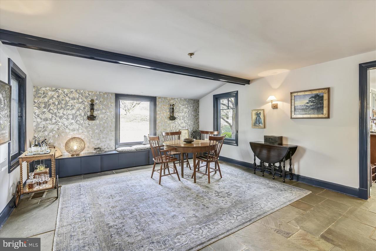 3074 Rectortown Road Marshall, VA 20115 - Photo 16 of 60 dining room