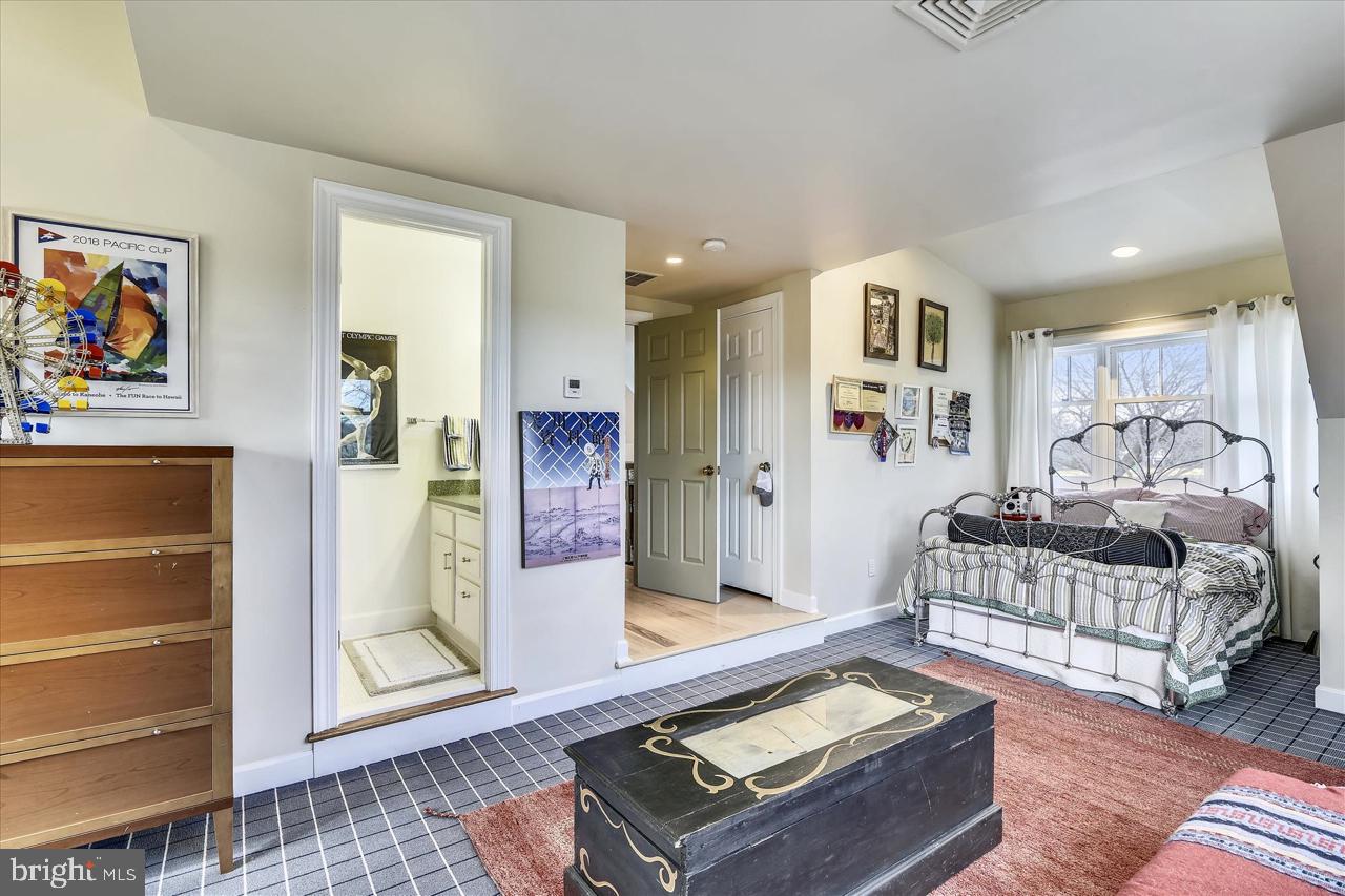 3074 Rectortown Road Marshall, VA 20115 - Photo 24 of 60 bedroom upper level