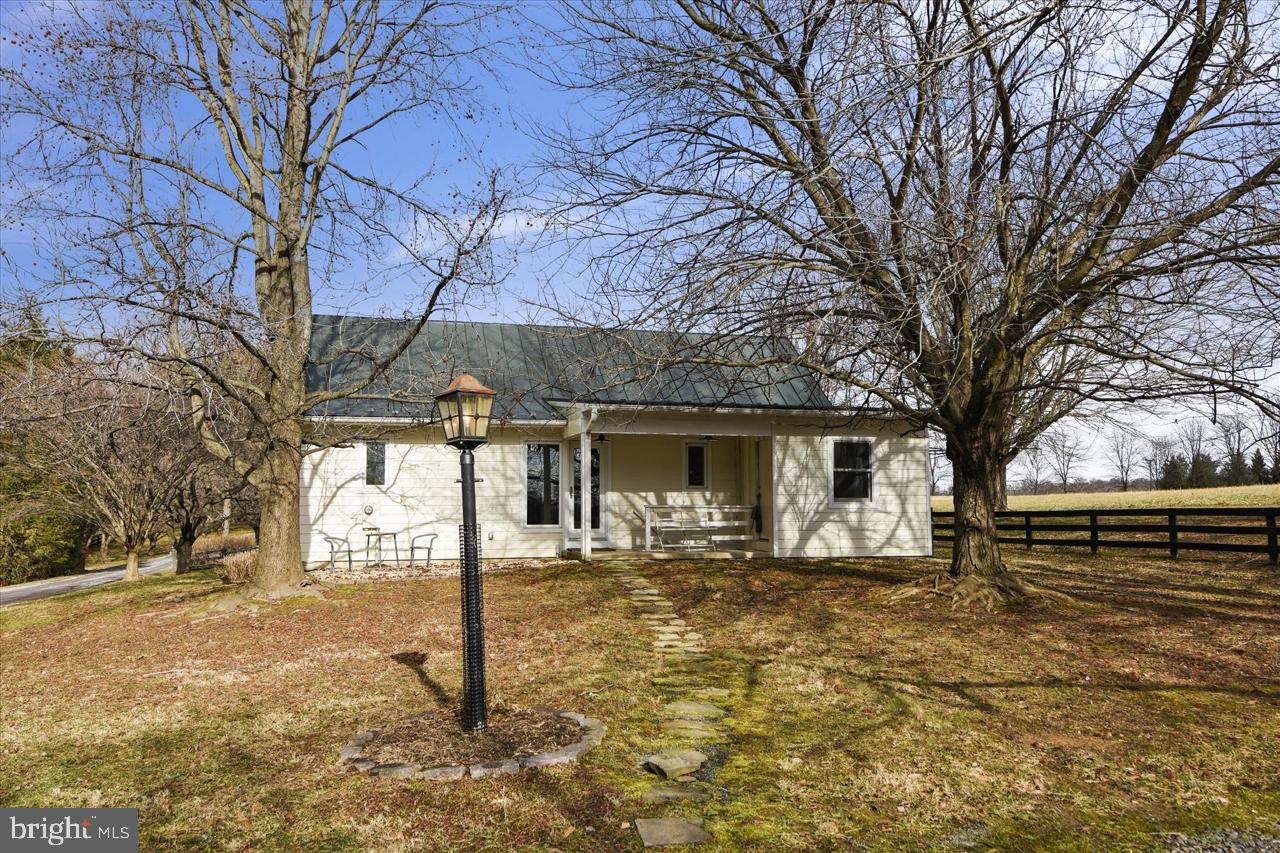 3074 Rectortown Road Marshall, VA 20115 - Photo 38 of 60 guest house