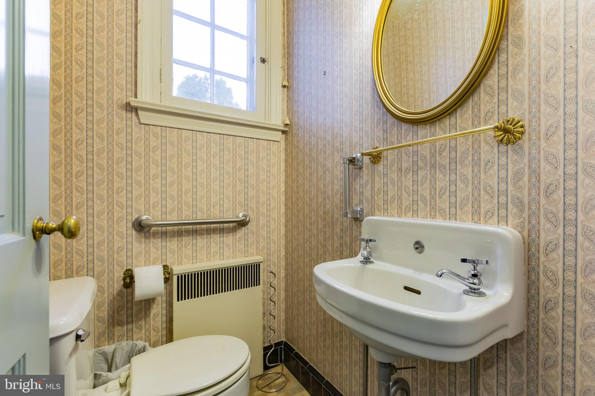 17 Meredith Road Wynnewood, PA 19096 - Photo 8 of 28 Gallery Image 8
