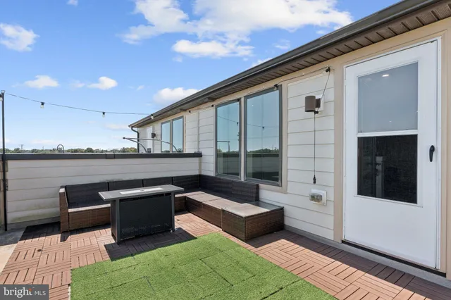 a view of building with street