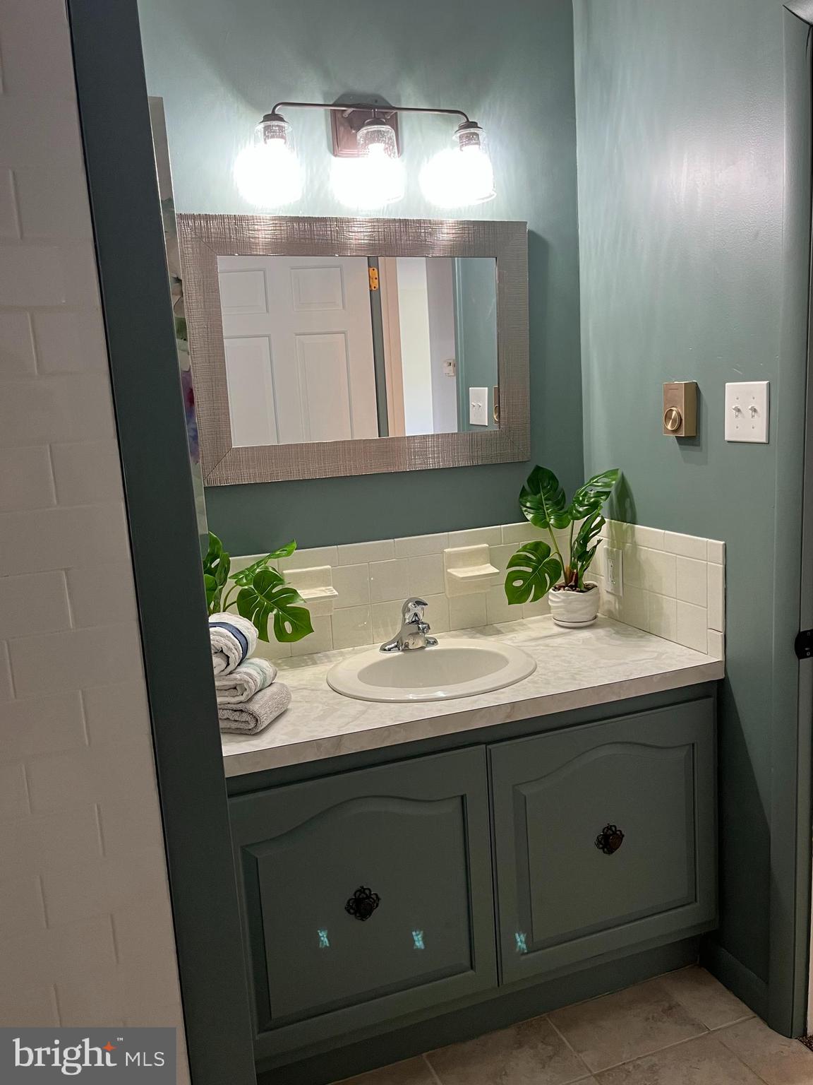 1010 Devonshire Road Lancaster, PA 17601 - Photo 20 of 35 Gallery Image 20