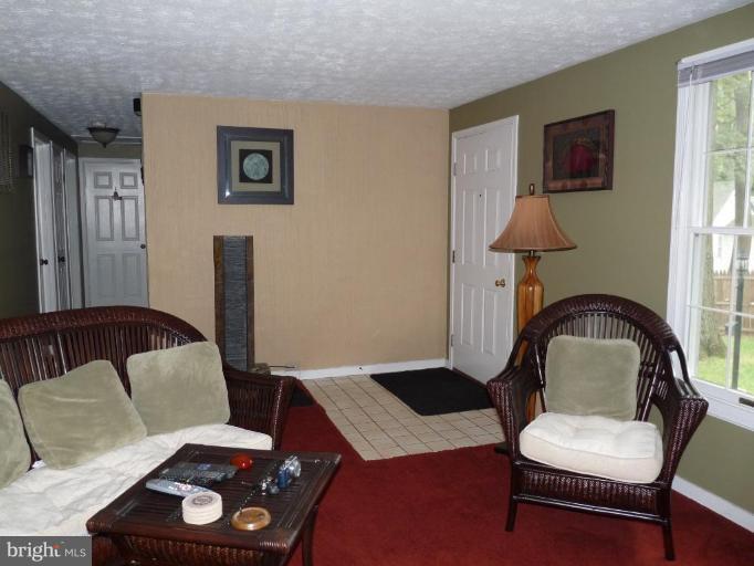 45 Boxwood Road Annapolis, MD 21403 - Photo 11 of 22 Living Room #3