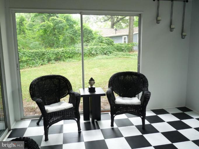 45 Boxwood Road Annapolis, MD 21403 - Photo 15 of 22 Sunroom