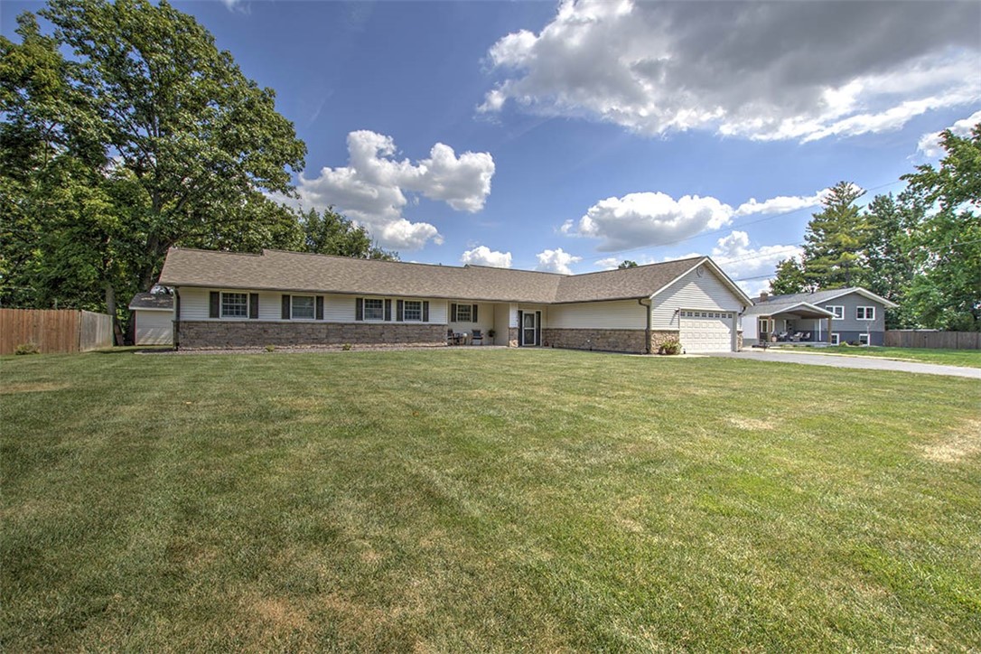 2354 Hawthorne Drive Decatur, IL 62521 - Photo 8 of 30