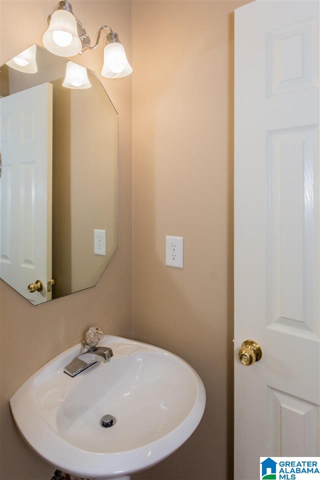 569 Hackberry Ridge Cove Birmingham, AL 35226 - Photo 17 of 32
