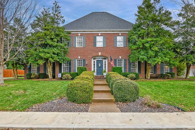 $713,800 | 4602 Brighton Court, Newburgh, IN 47630