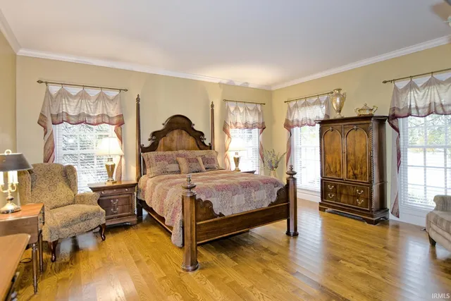 $713,800 | 4602 Brighton Court, Newburgh, IN 47630