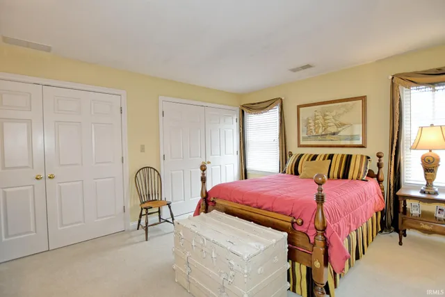 $713,800 | 4602 Brighton Court, Newburgh, IN 47630