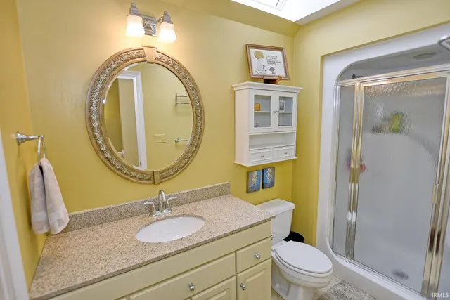 $713,800 | 4602 Brighton Court, Newburgh, IN 47630