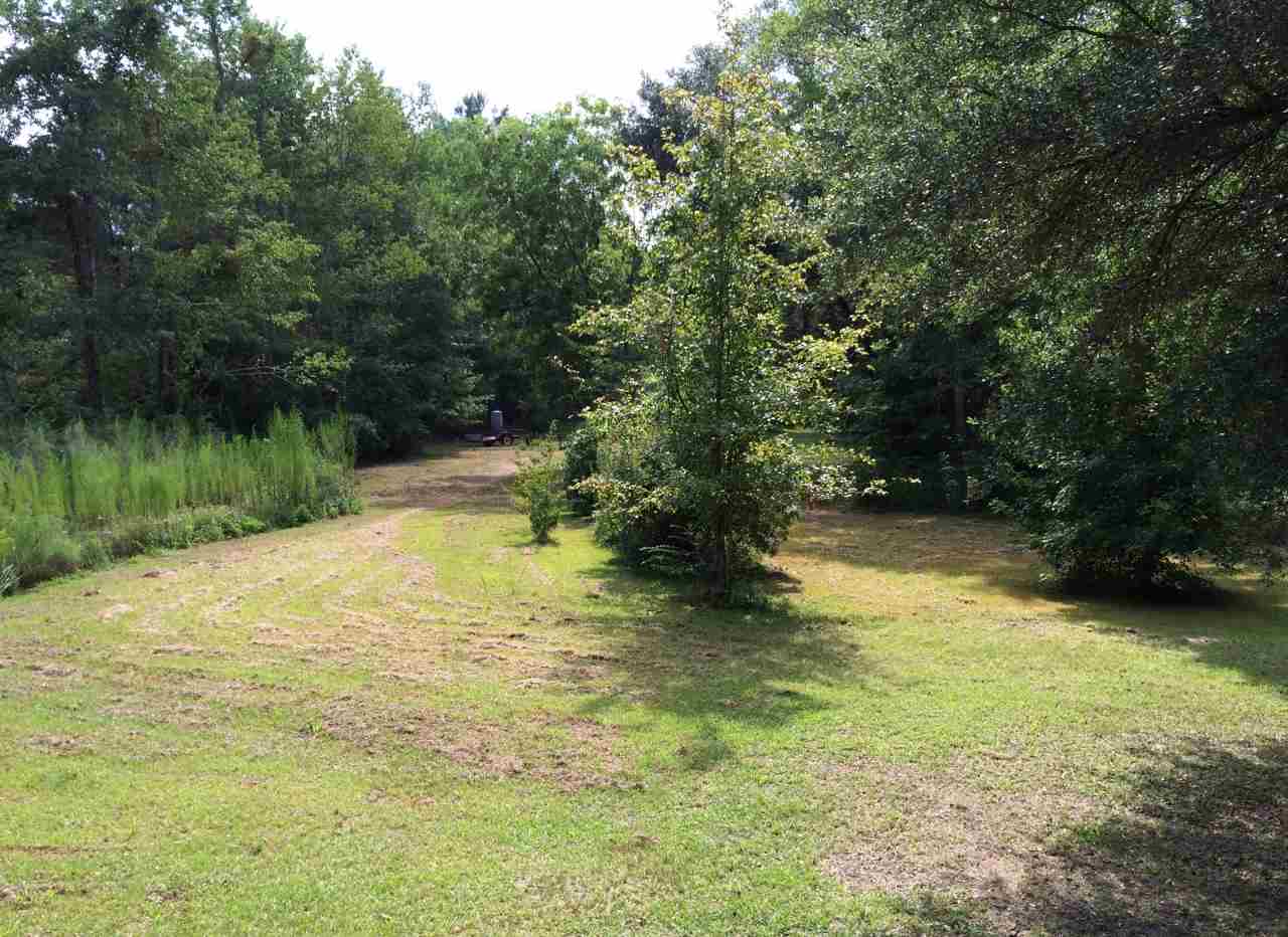 216 Robin Road Monticello, FL 32344 - Photo 1 of 25 Gallery Image 1