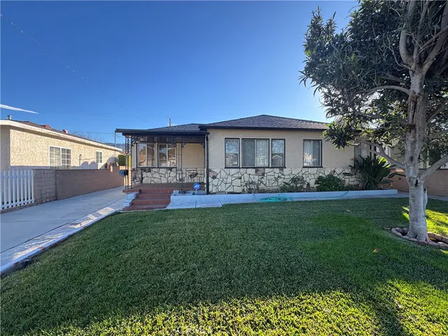 $1,115,000 | 1520 North Keystone Street, Burbank, CA 91506