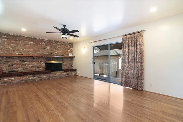 $1,115,000 | 1520 North Keystone Street, Burbank, CA 91506