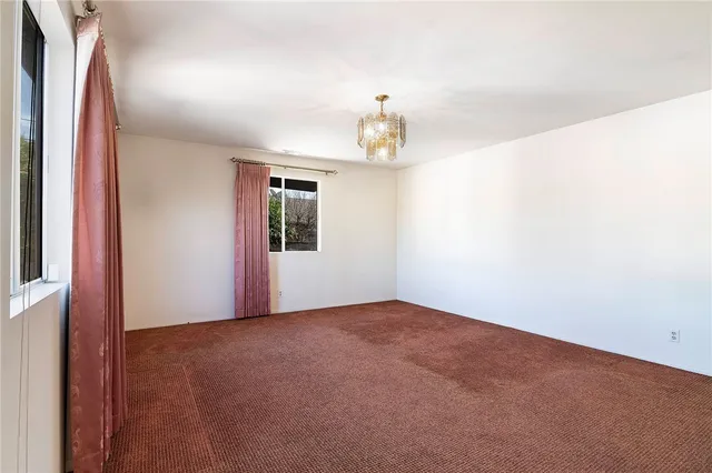 $1,115,000 | 1520 North Keystone Street, Burbank, CA 91506