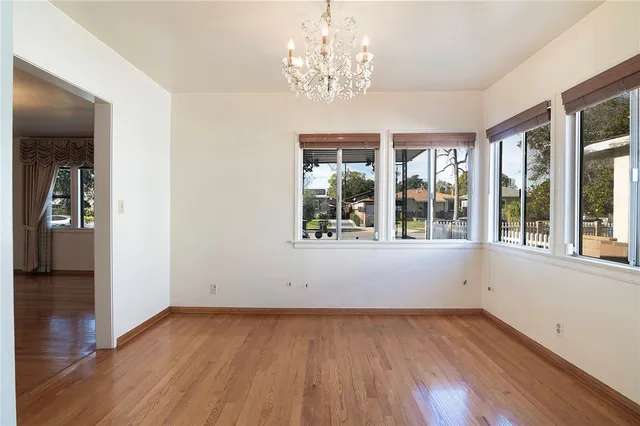 $1,115,000 | 1520 North Keystone Street, Burbank, CA 91506
