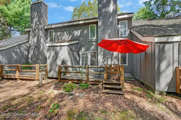 $231,500 | 40 Alpine Lake, Lake Harmony, PA 18624