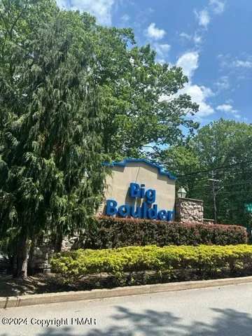 $234,000 | 40 Alpine Lake, Lake Harmony, PA 18624