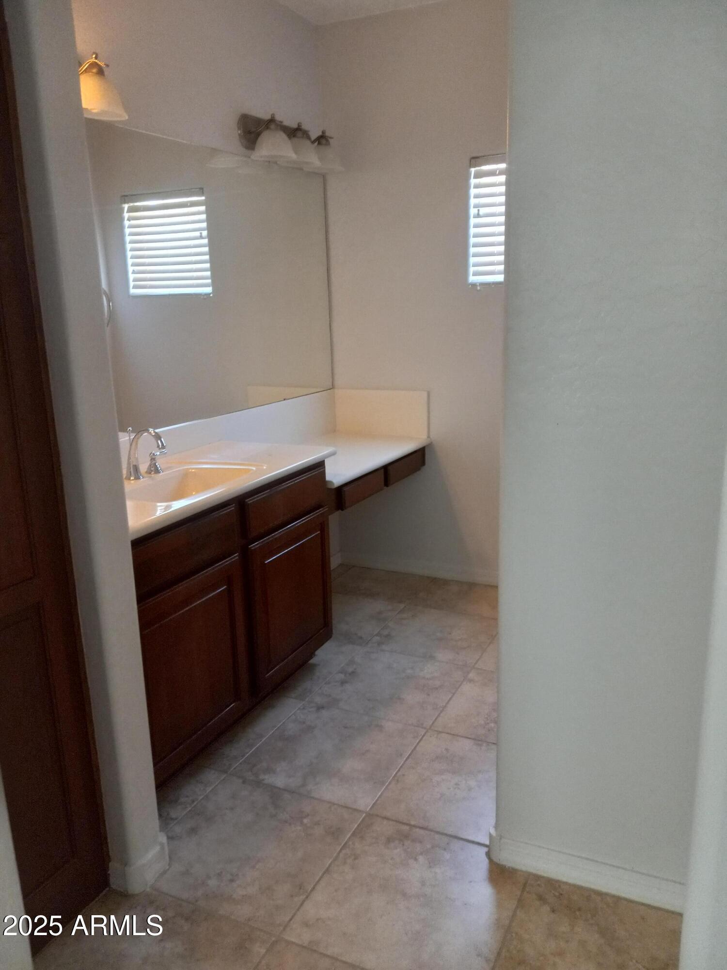 3947 West Roundabout Circle Chandler, AZ 85226 - Photo 20 of 32 a room with cabinets