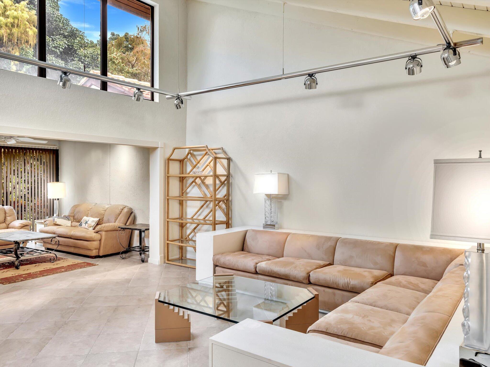 21848 Cypress Circle, Unit 29A Boca Raton, FL 33433 - Photo 17 of 59 22-DSC00106