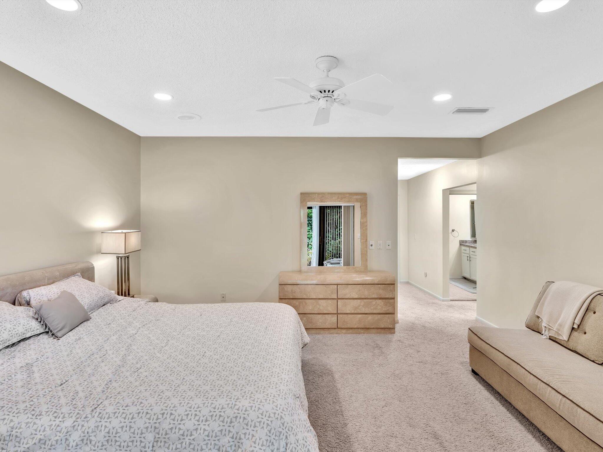 21848 Cypress Circle, Unit 29A Boca Raton, FL 33433 - Photo 32 of 59 44-DSC00216