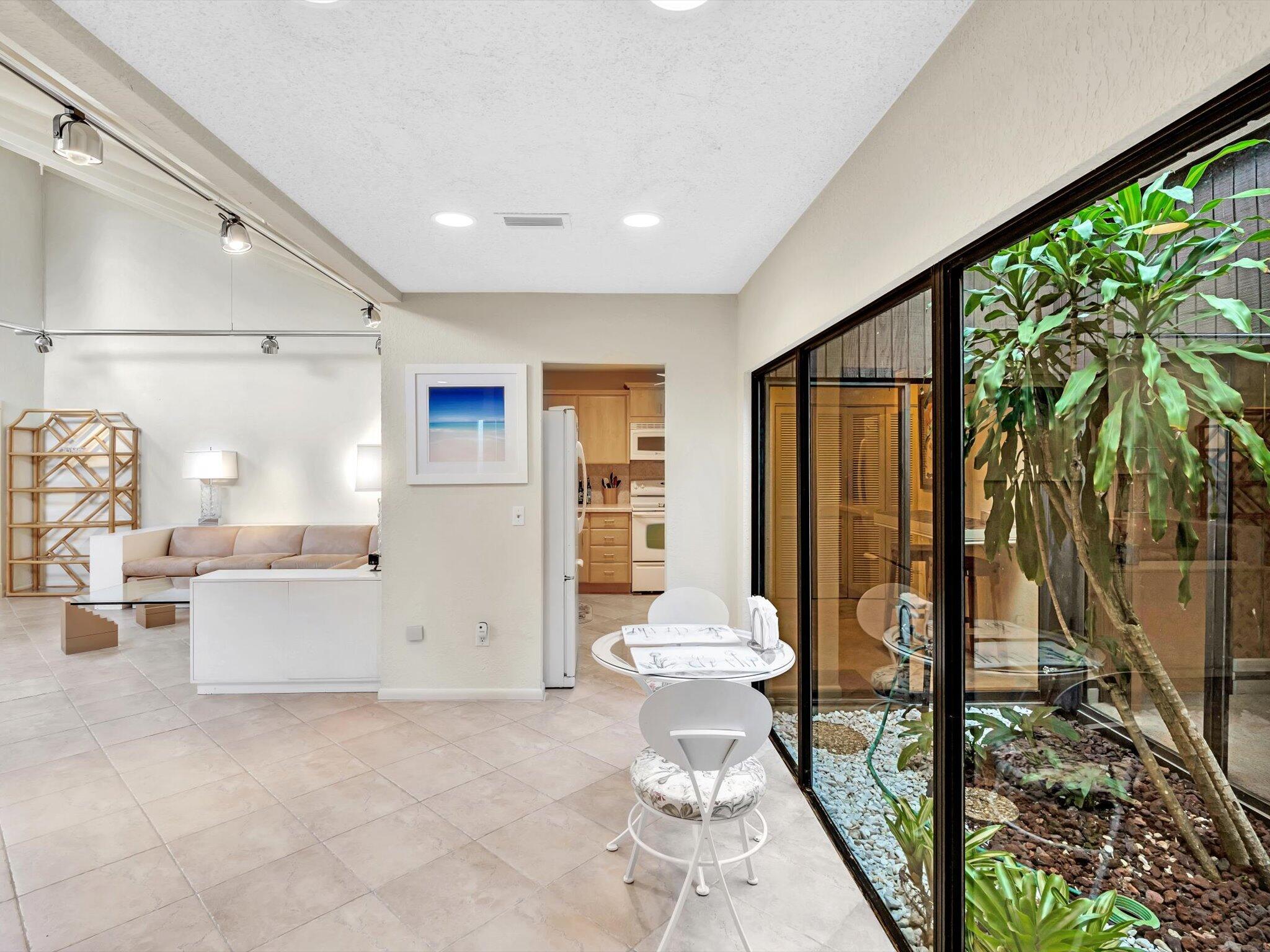 21848 Cypress Circle, Unit 29A Boca Raton, FL 33433 - Photo 9 of 59 11-DSC00051