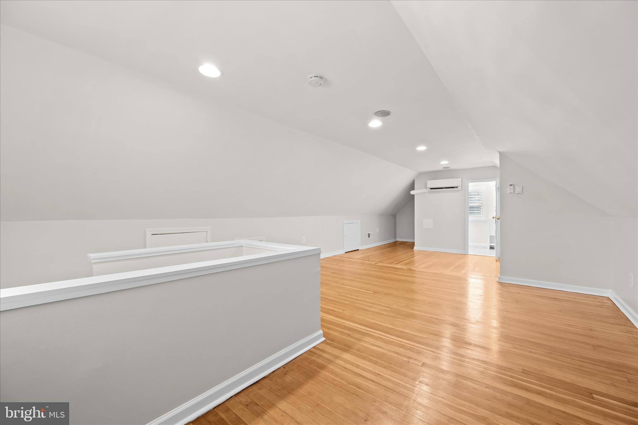 2021 Lansdowne Way Silver Spring, MD 20910 - Photo 31 of 64 Loft