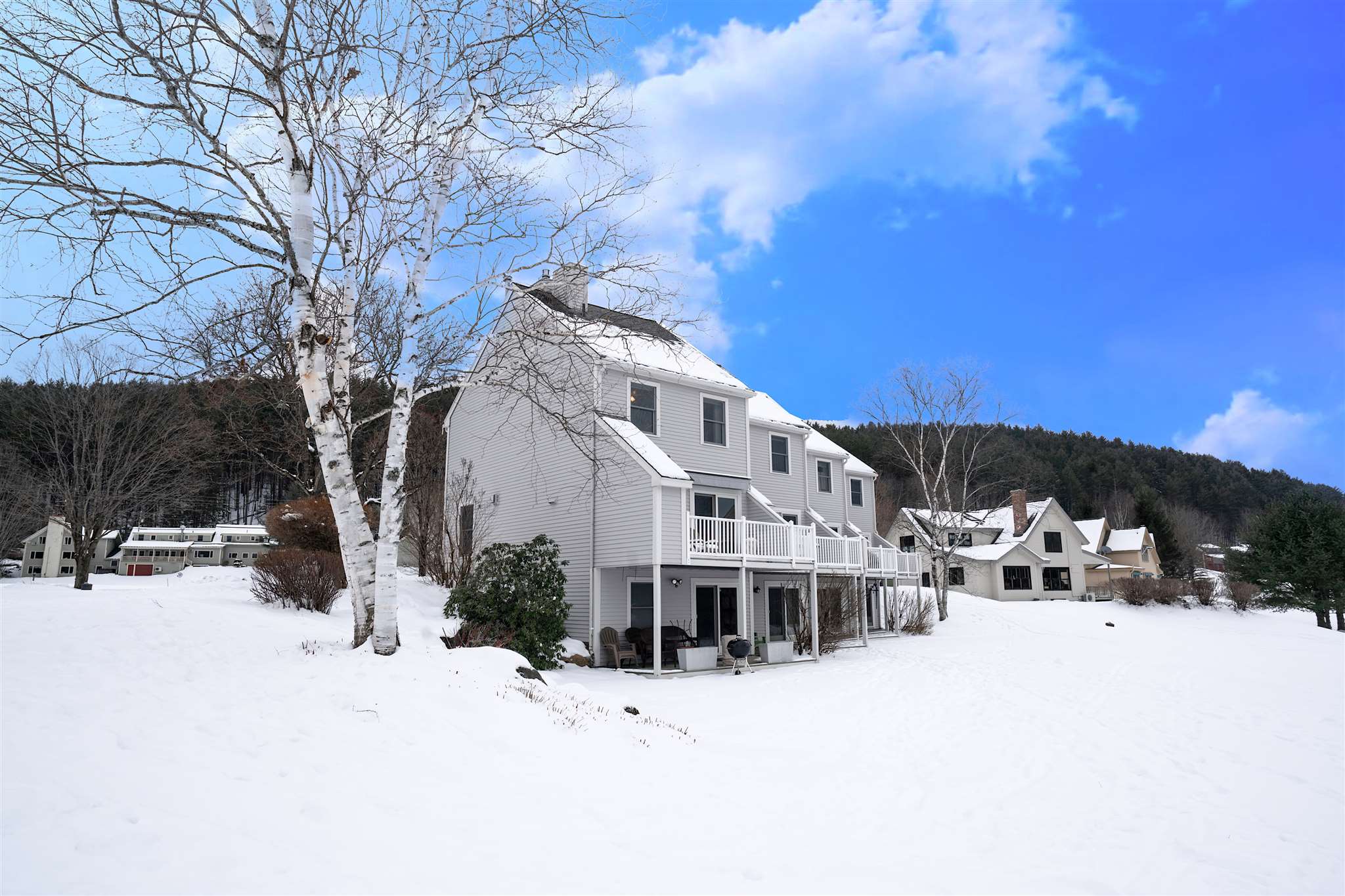 80 Hillcrest Road, Unit 9 Stowe, VT 05672 - Photo 1 of 29 Gallery Image 1