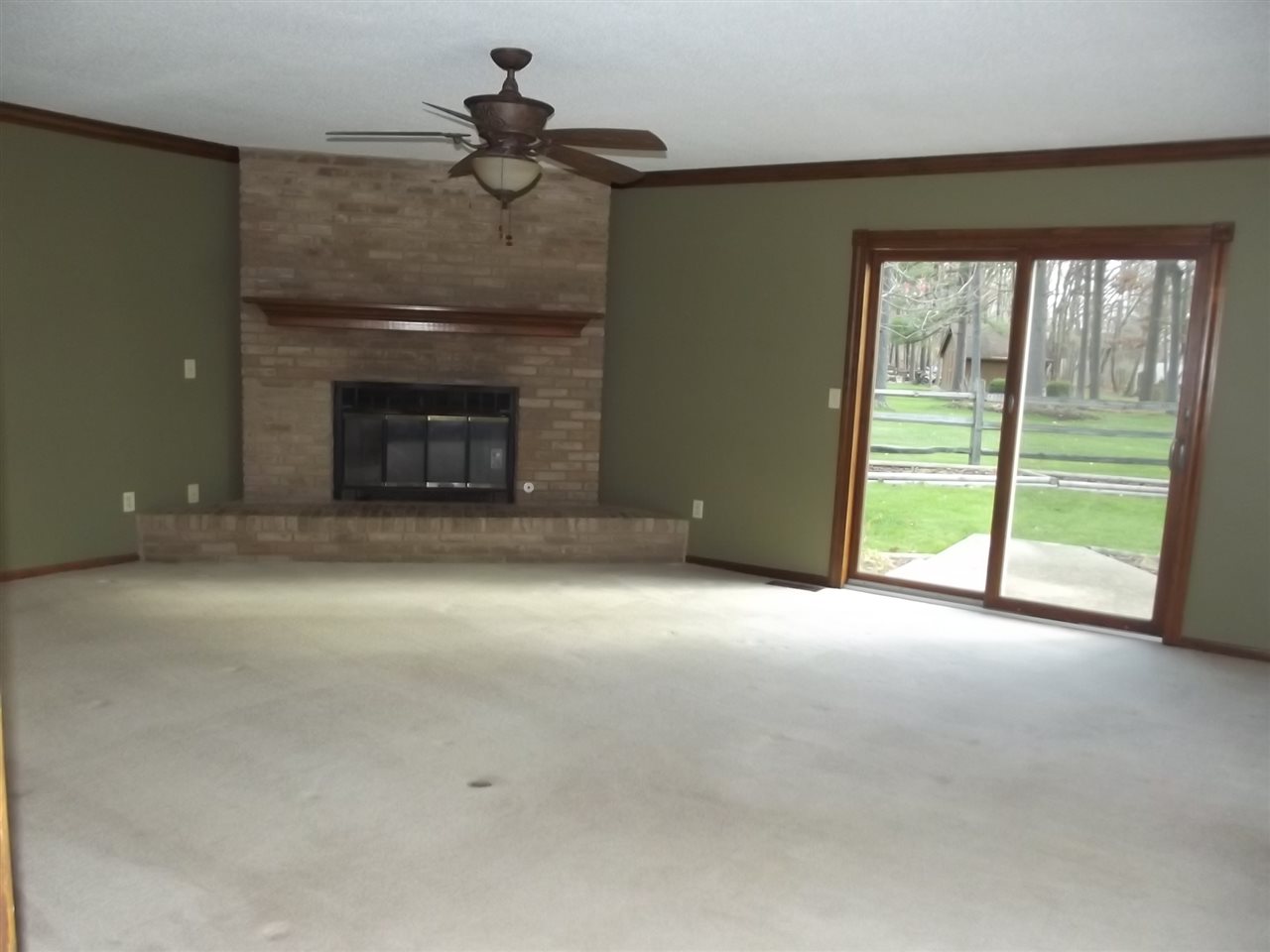 11034 Spring Oak Road Fort Wayne, IN 46845 - Photo 4 of 23