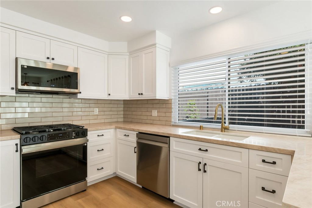 6282 Shaker Drive Riverside, CA 92506 - Photo 16 of 62