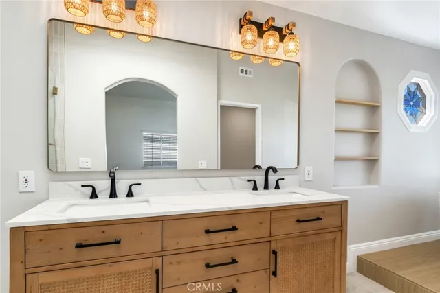 $1,018,000 | 6282 Shaker Drive, Riverside, CA 92506