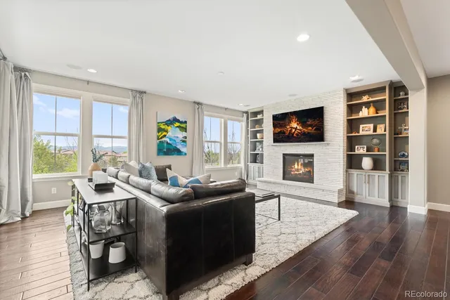 $2,150,000 | 237 Maplehurst Drive, Highlands Ranch, CO 80126