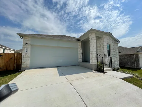$2,200 | 3208 Kenner Drive, Pflugerville, TX 78660