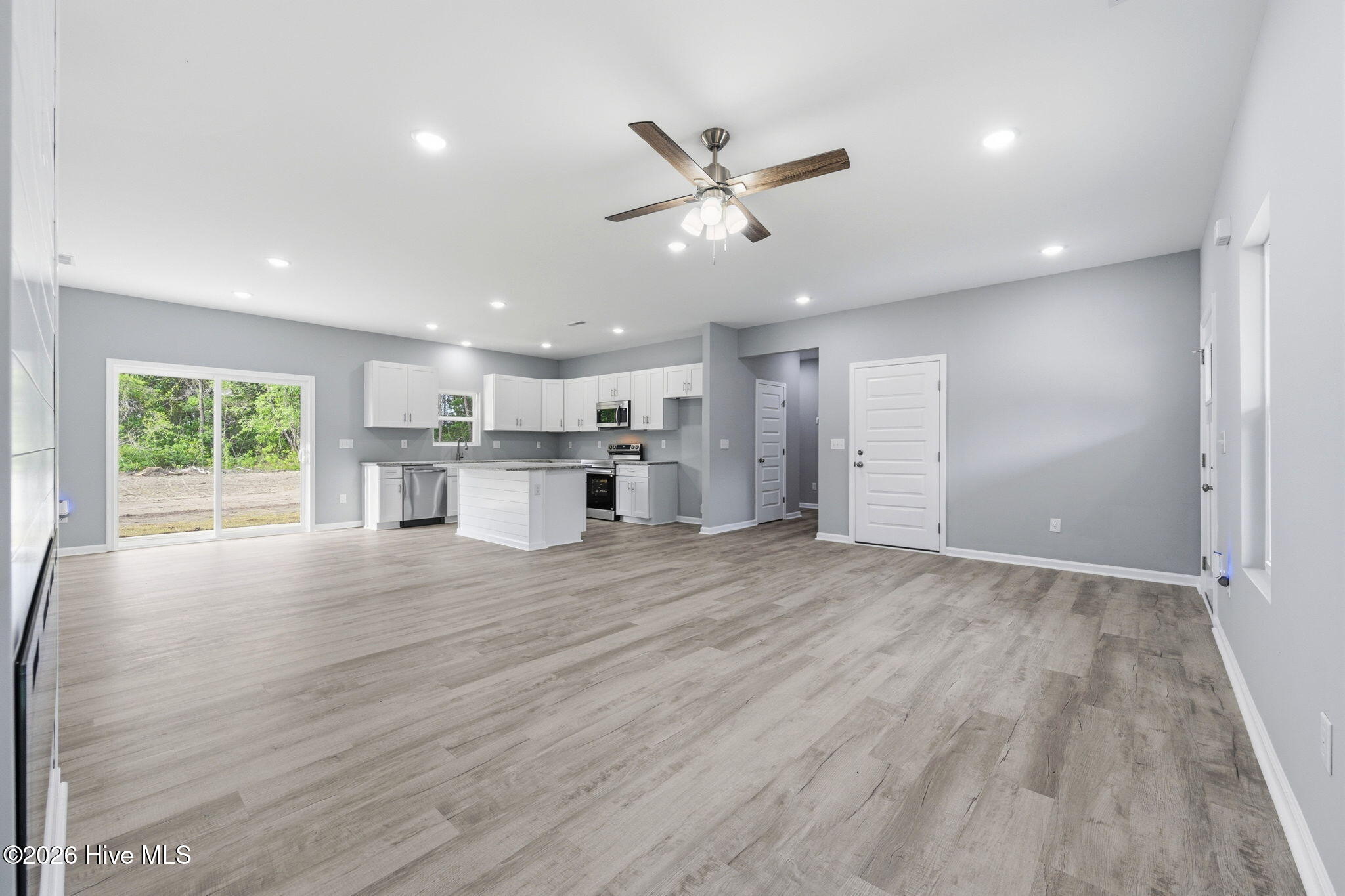 2612 Fountaintown Road Chinquapin, NC 28521 - Photo 12 of 61 30-web-or-mls-_RAD8106