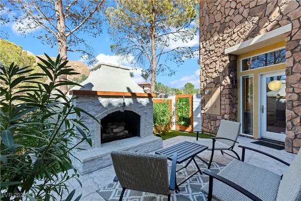 $1,270,000 | 18 Cerchio Alto, Henderson, NV 89011
