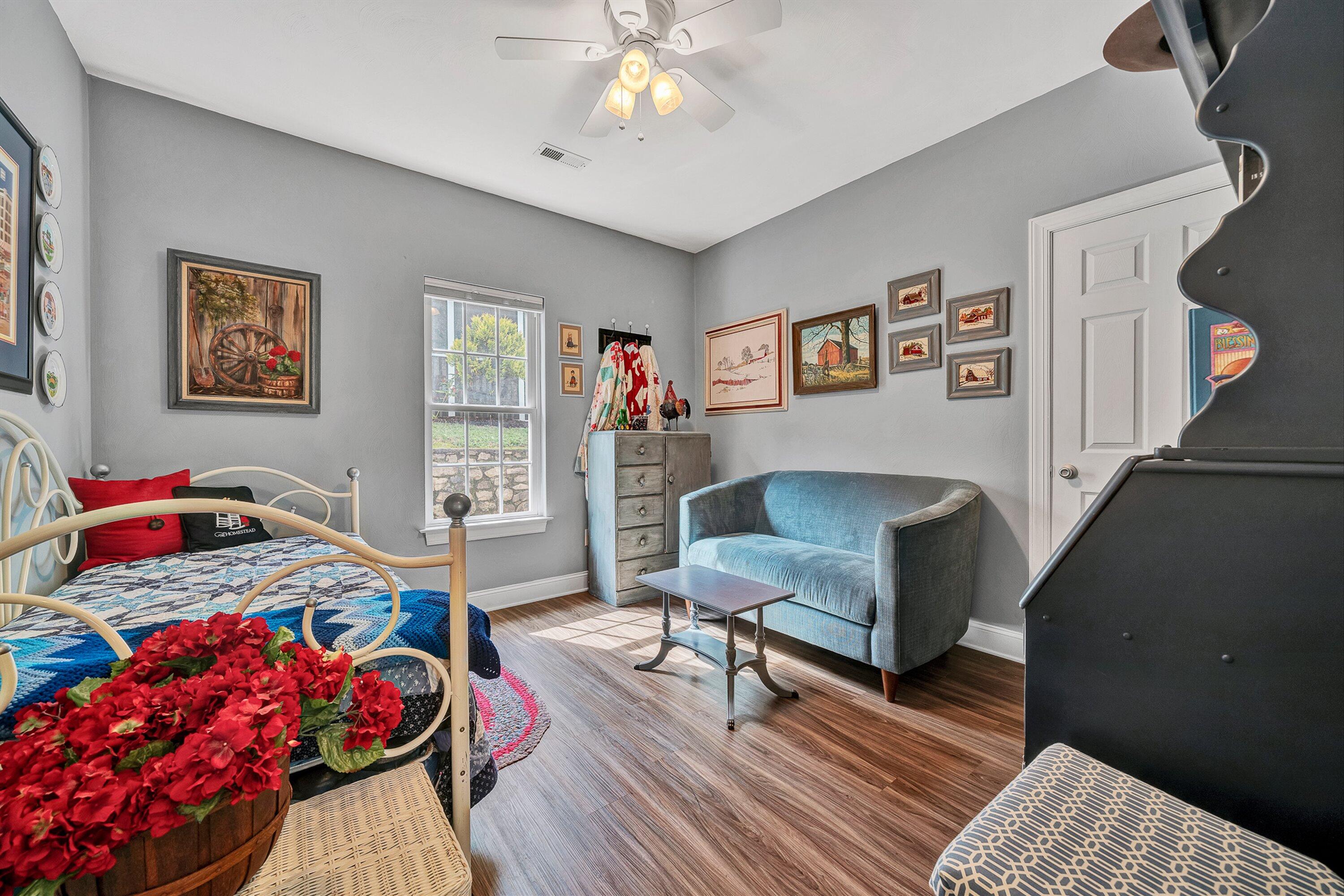6034 Brahma Road Roanoke, VA 24018 - Photo 27 of 31 27-VM-04602